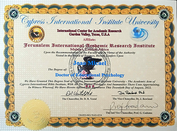 O Presidente da Matriz Portuguesa - Associação para o Desenvolvimento da Cultura e do Conhecimento, João Micael, recebeu a distinção de Doutor Honoris Causa pela Cypress University, Internation Center for Academic Research, Garden Valley, Texas, U.S.A., com o grau de Doctor of Educational Psychology.